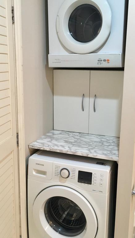 3 Bedroom Penthouse With Fabulous Views Оукланд Екстериор снимка