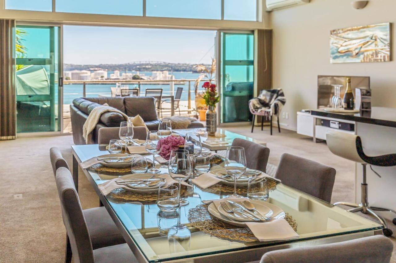 3 Bedroom Penthouse With Fabulous Views Оукланд Екстериор снимка